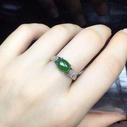 Adjustable green jade ring
