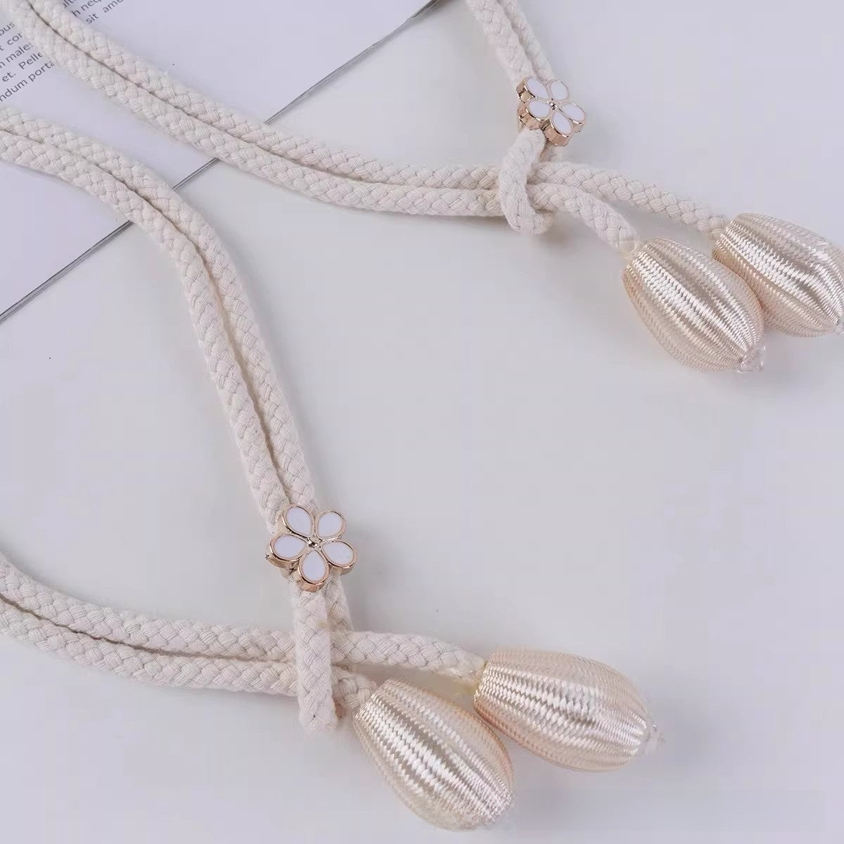 Adjustable Modern Minimalist Curtain Ties with Flower-Shaped Storage Clips