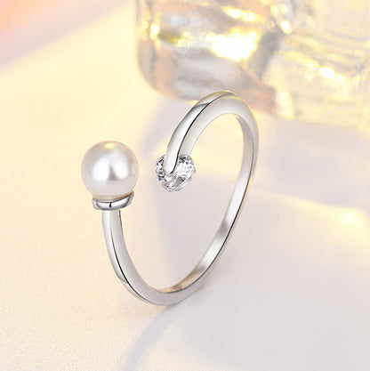 Adjustable opening finger ring
