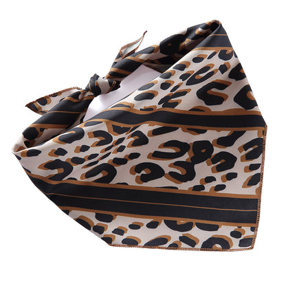 Adjustable Pet Drool Bib Towel