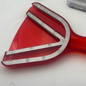 Adjustable Retractable Bottle Opener