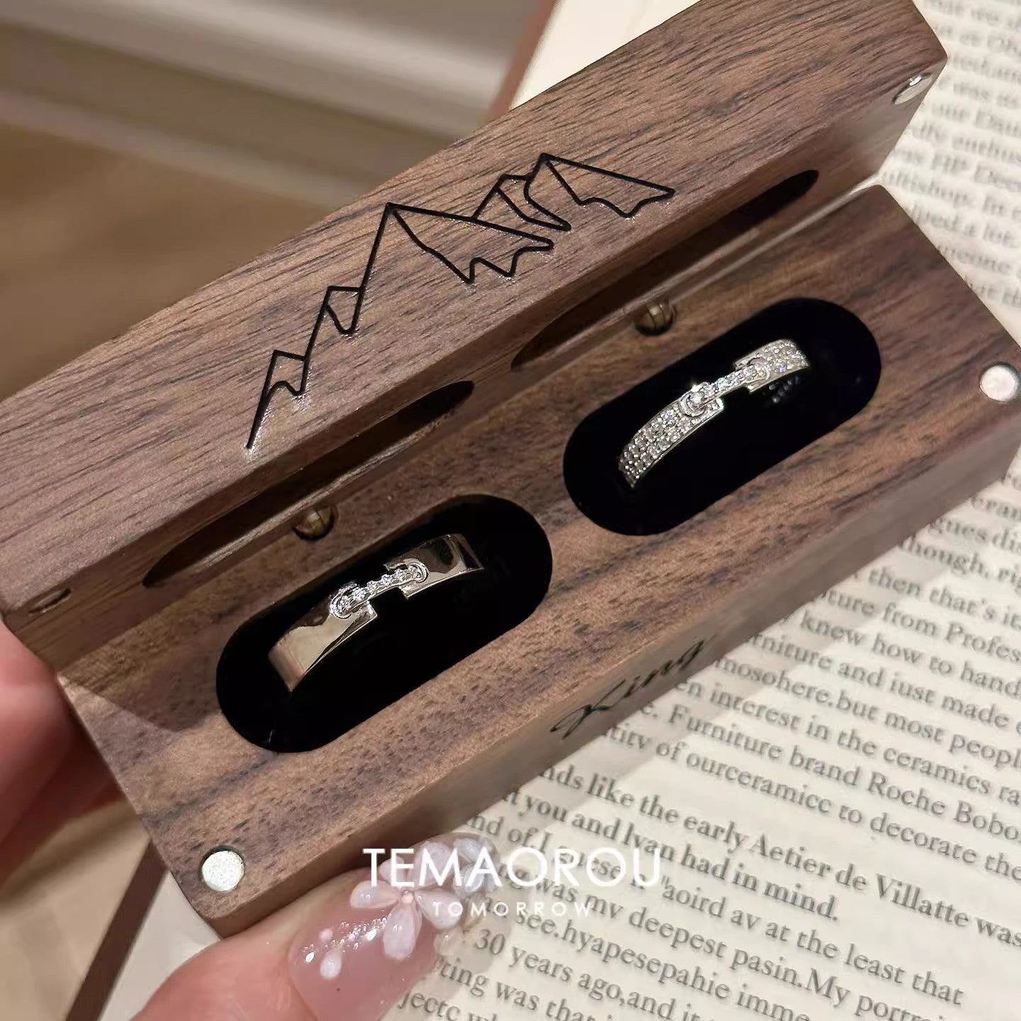 Adjustable Ring