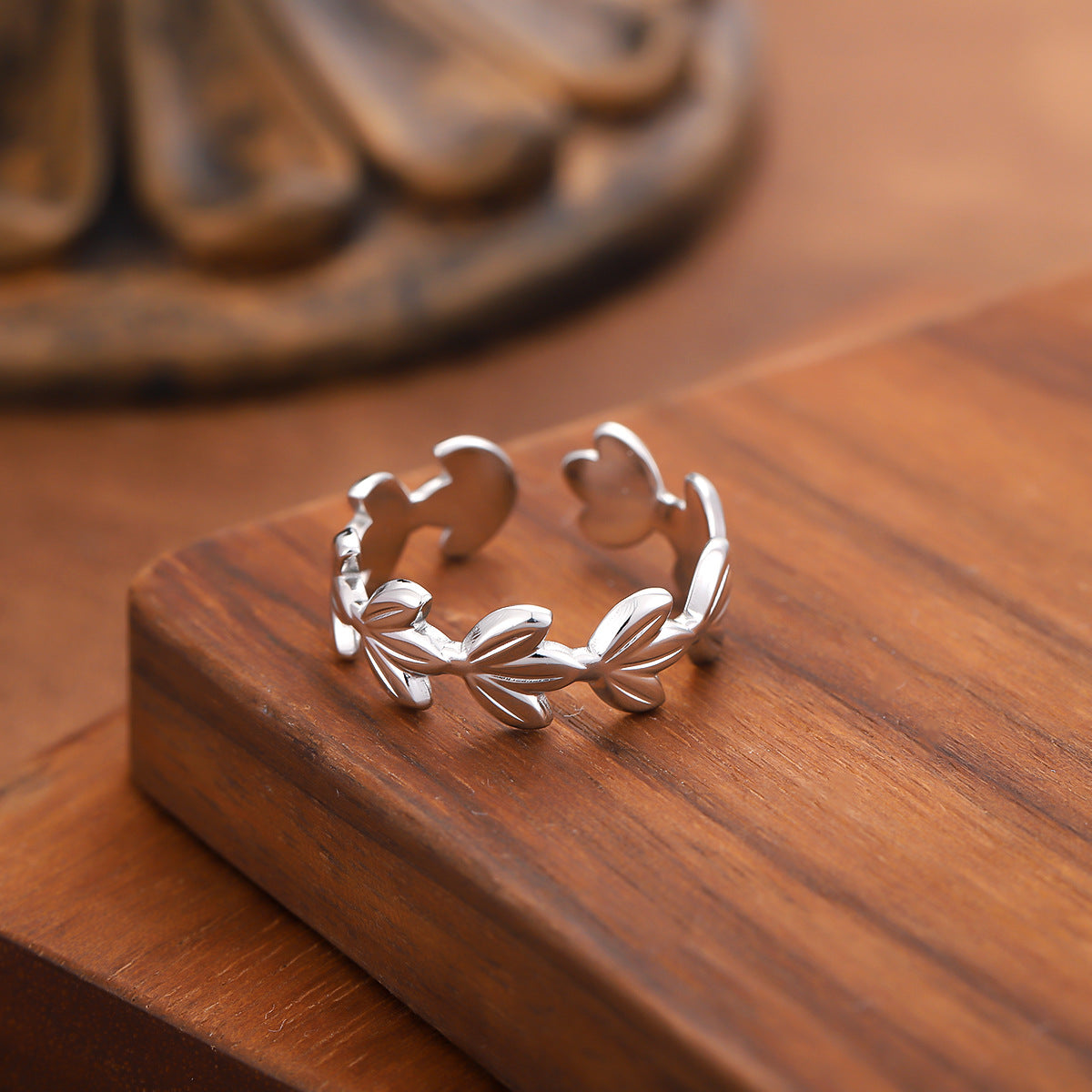 Adjustable Ring
