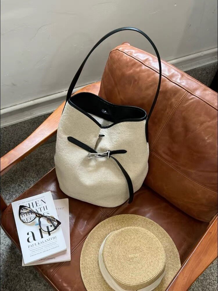 Adjustable Shoulder Bucket Bag