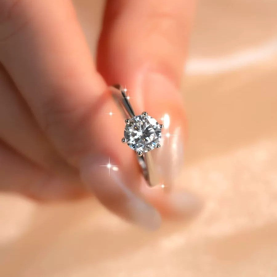 Adjustable Six-Claw Zircon Ring