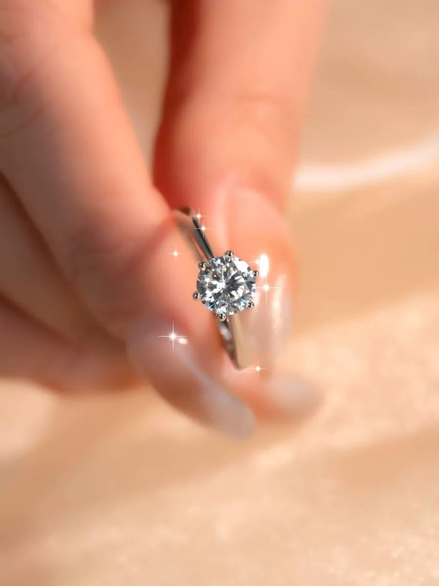Adjustable Six-Claw Zircon Ring