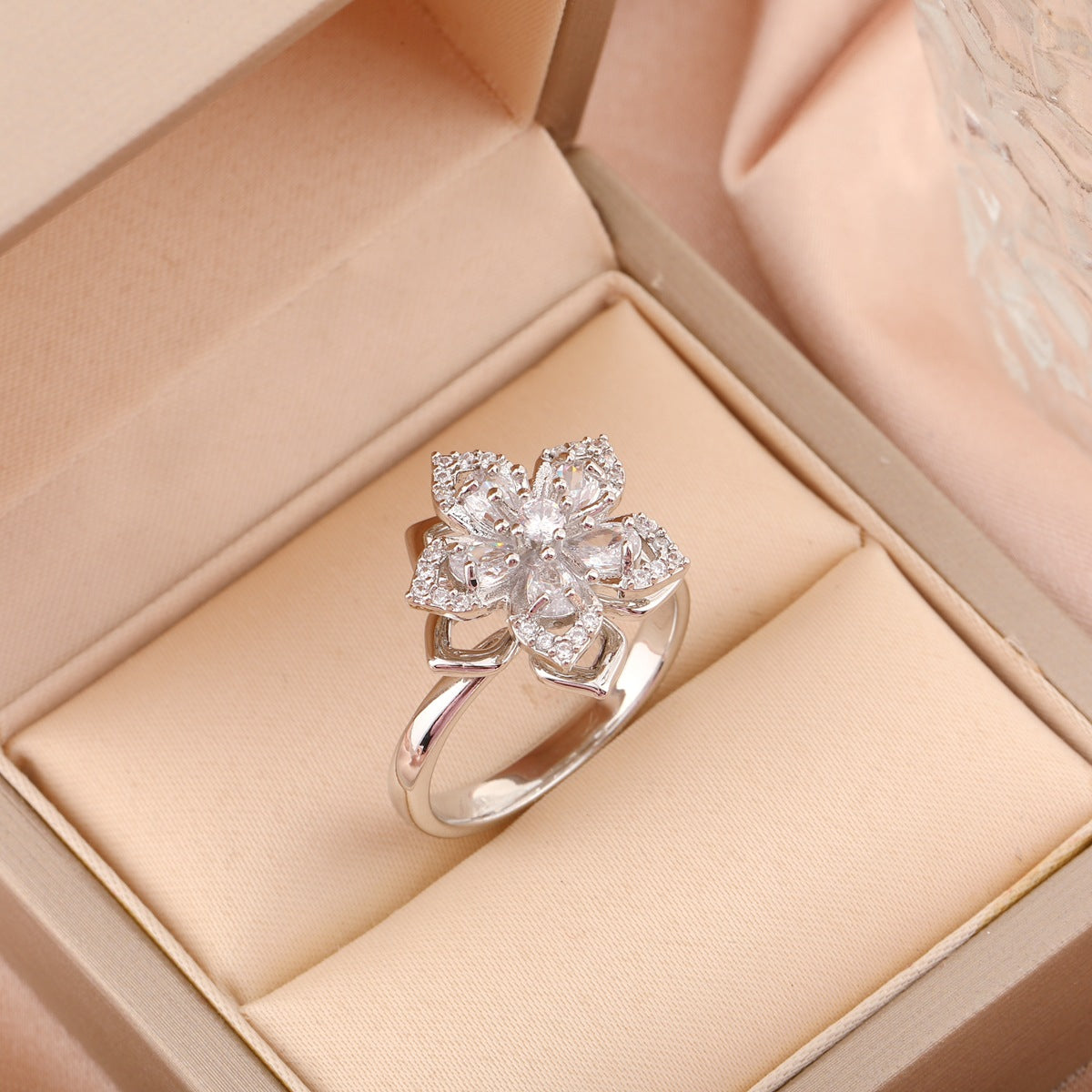 Adjustable Spinning Zircon Copper Ring