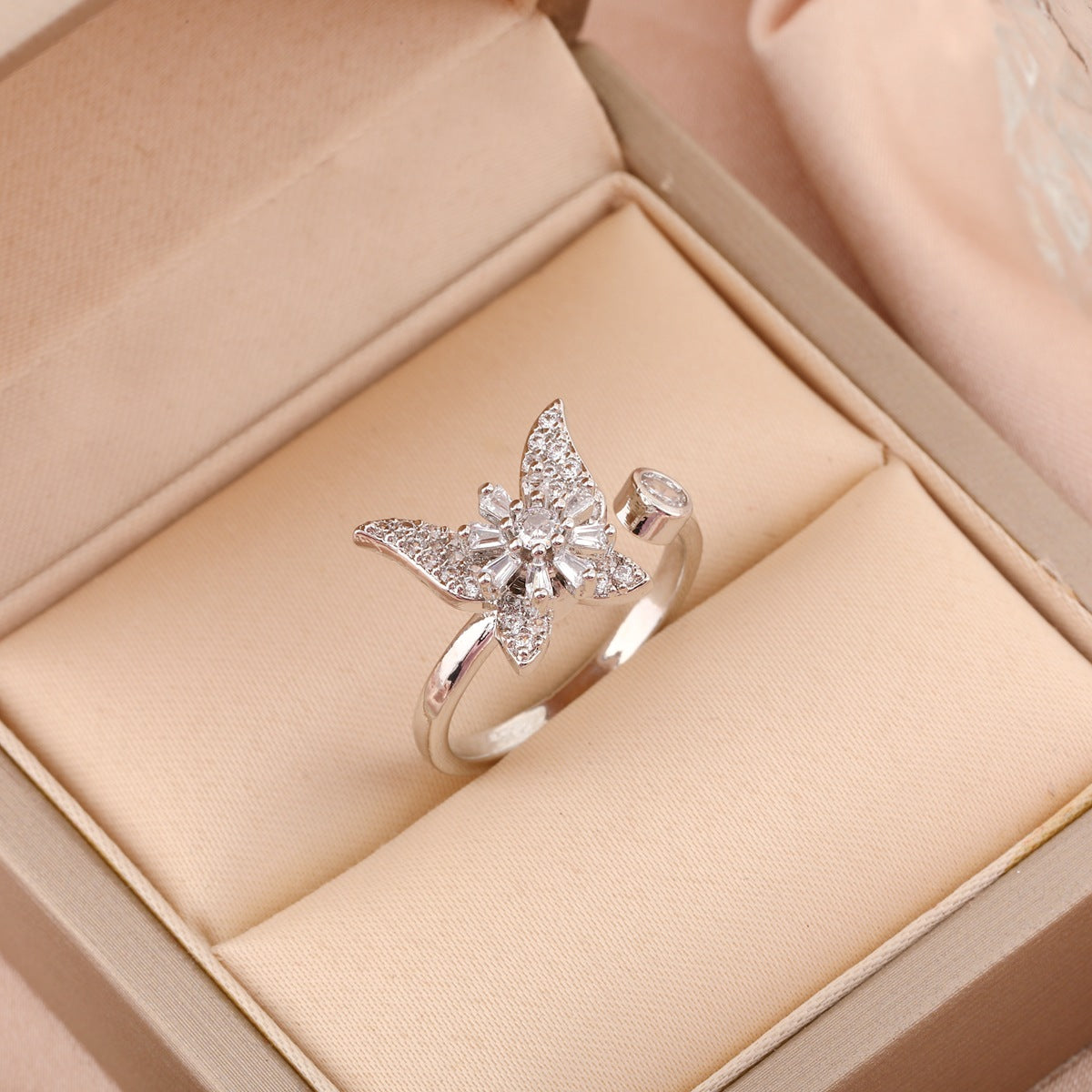 Adjustable Spinning Zircon Copper Ring