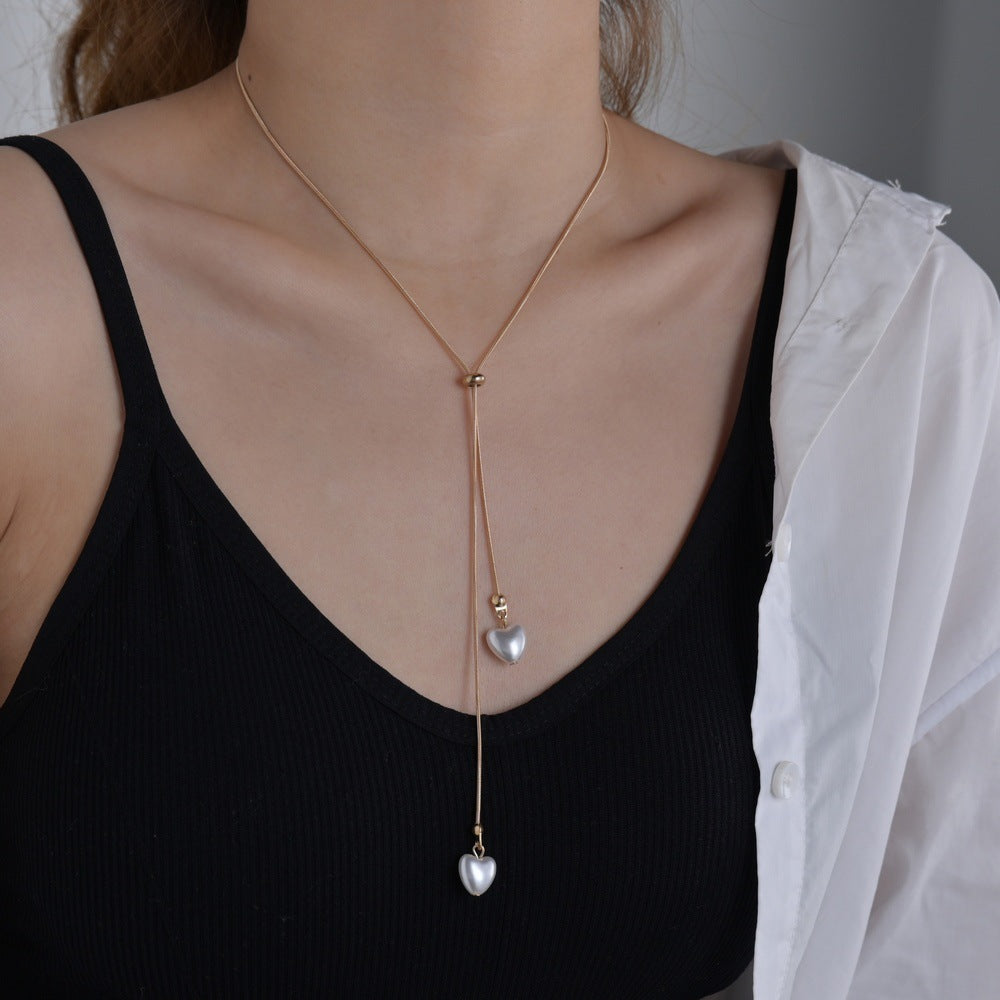 Adjustable women's necklace