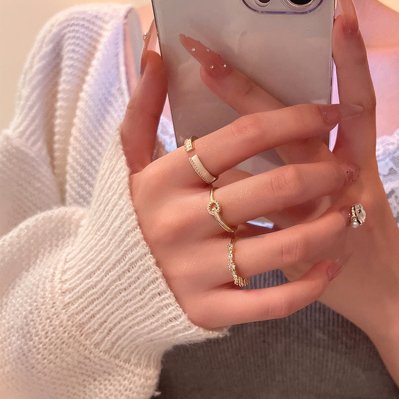 Adjustable Zircon Heart Ring