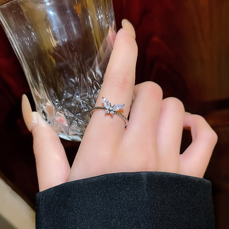 Adjustable Zircon Heart Ring