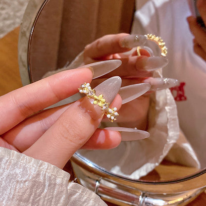 Adjustable Zircon Heart Ring