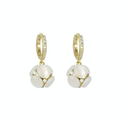Advanced Cat's Eye Earrings New Fashionable Women's Light Luxury Niche Design Internet Celebrity Hot Elegant Earrings