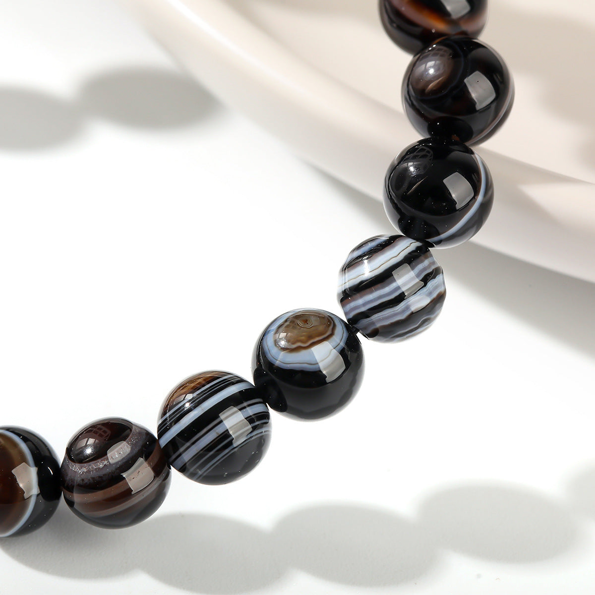 Agate bead bracelet