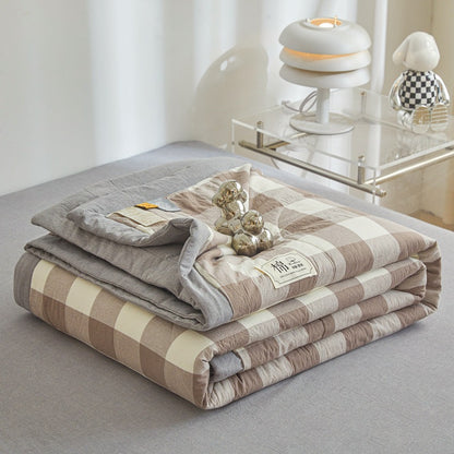 Air-conditioned pure cotton summer cool quilt