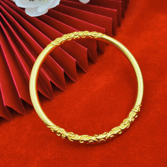 Alloy bracelet
