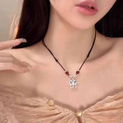 Alloy necklace
