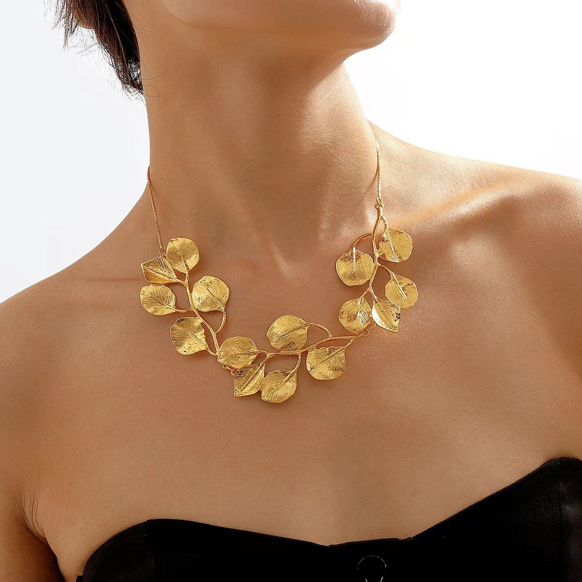 alloy necklace
