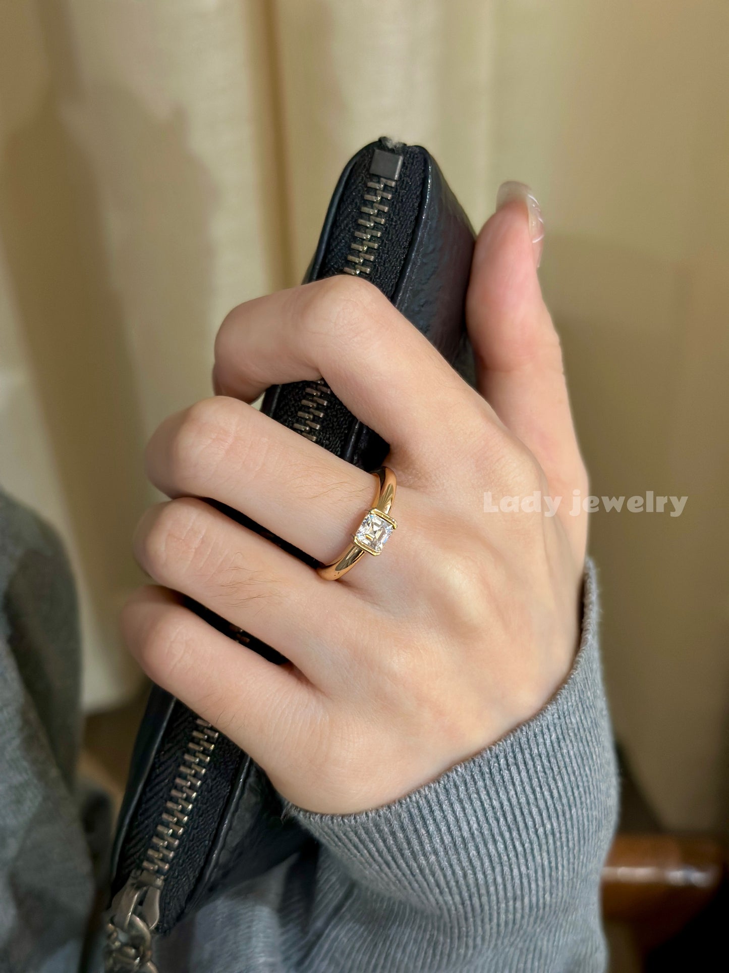 Alloy ring