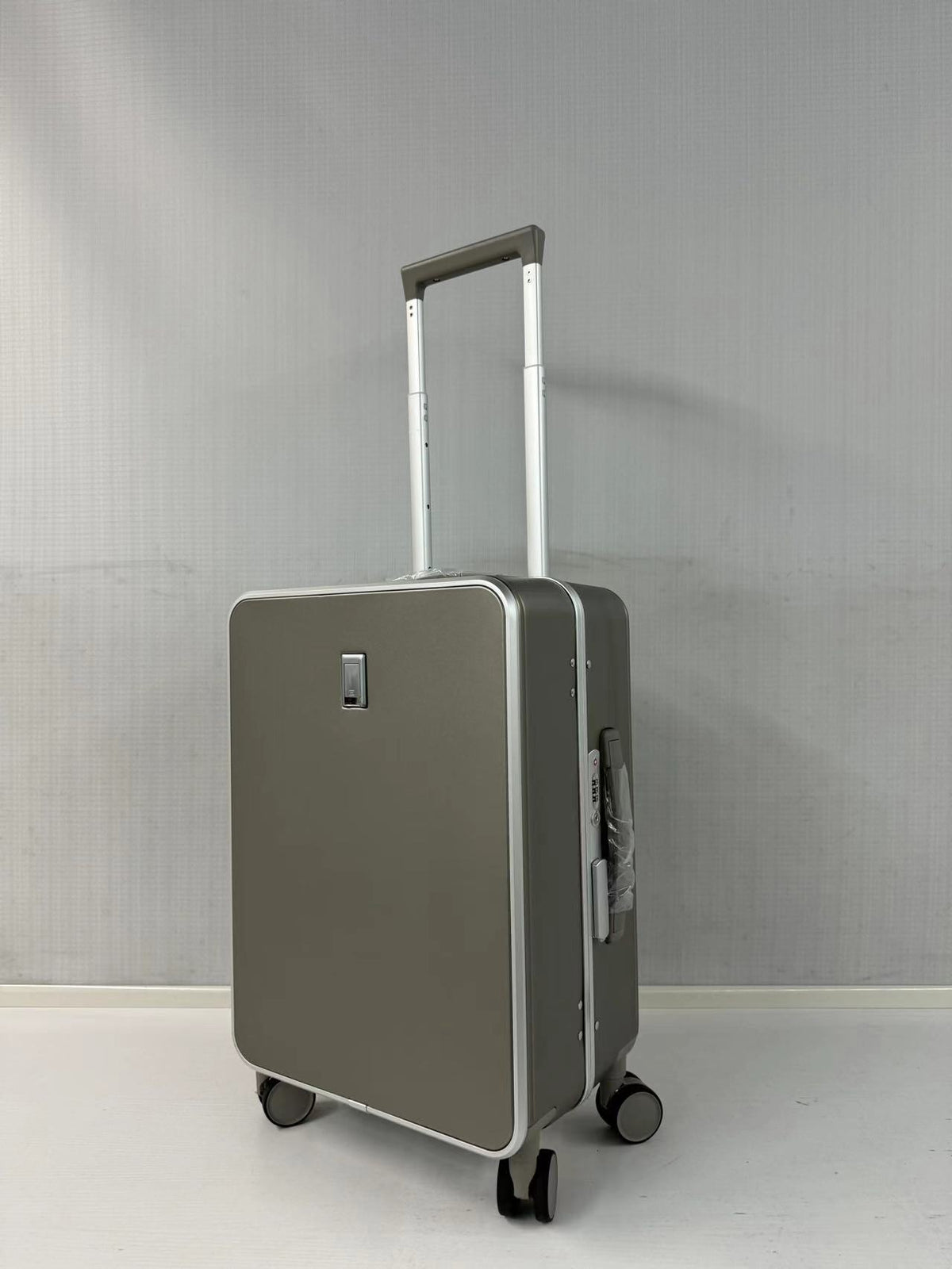 Aluminum Frame PC Trolley Suitcase