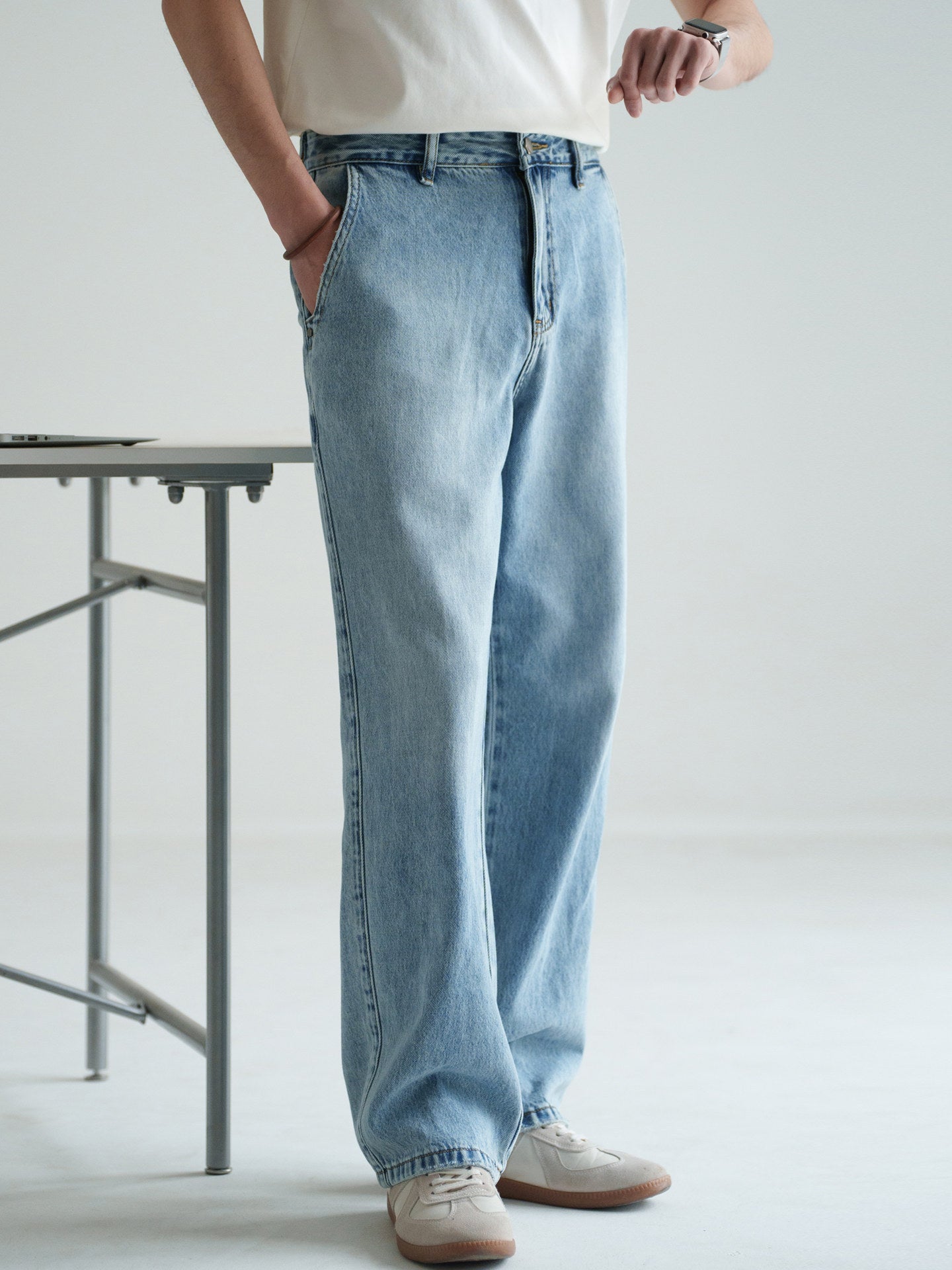 American Retro Washed Ice Blue Casual Jeans