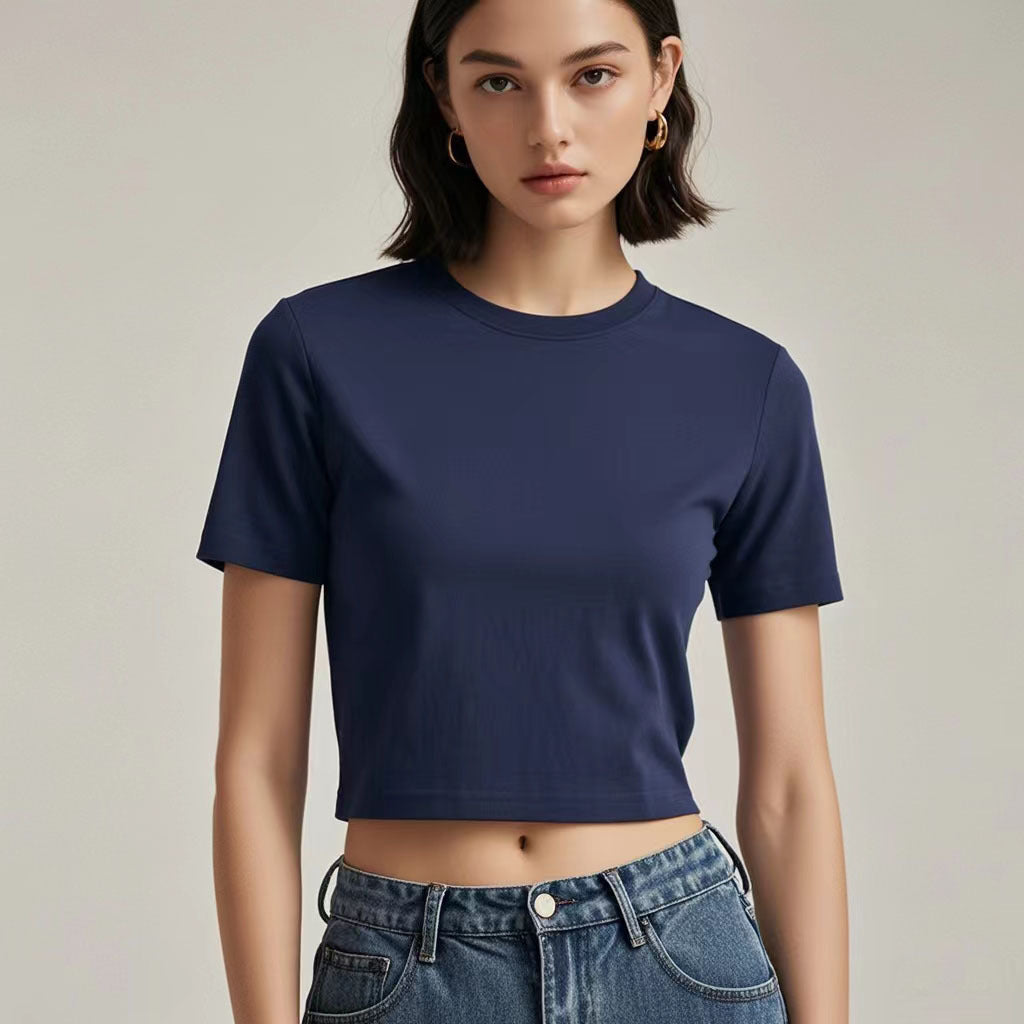 American style short-sleeved front-neck t-shirt