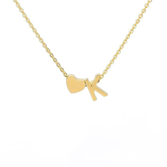 An English letter heart and heart combination necklace