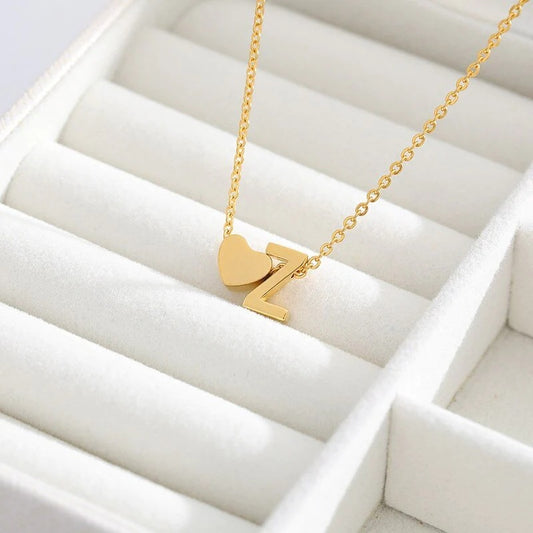 An English letter heart and heart combination necklace