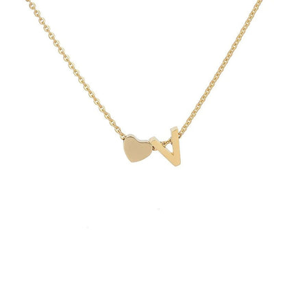 An English letter heart and heart combination necklace