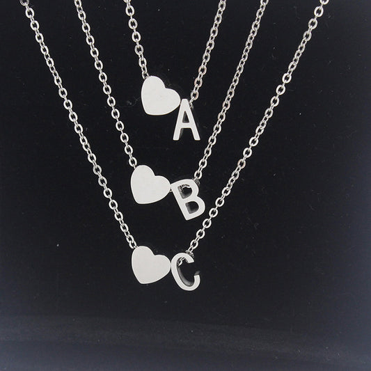 An English letter heart and heart combination necklace