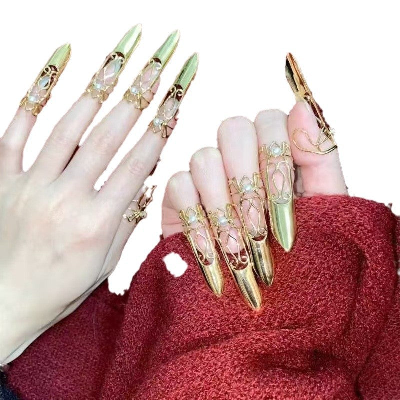 Ancient-style pose-making finger sleeves