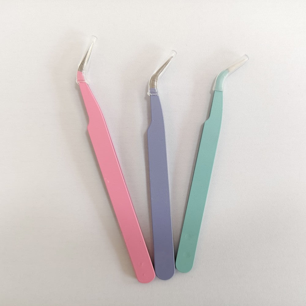 Angled False Eyelashes