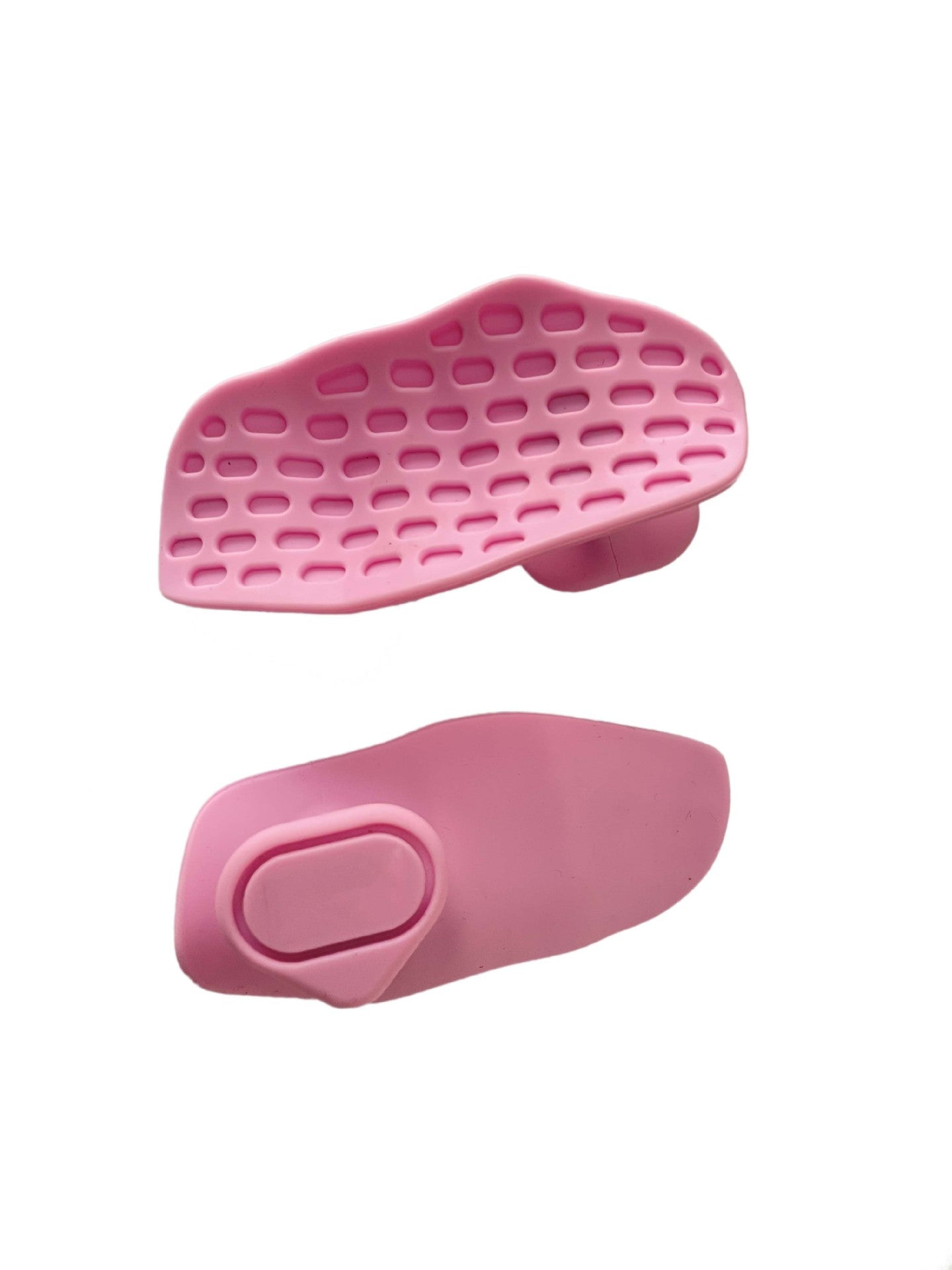 anti-cocoon grip