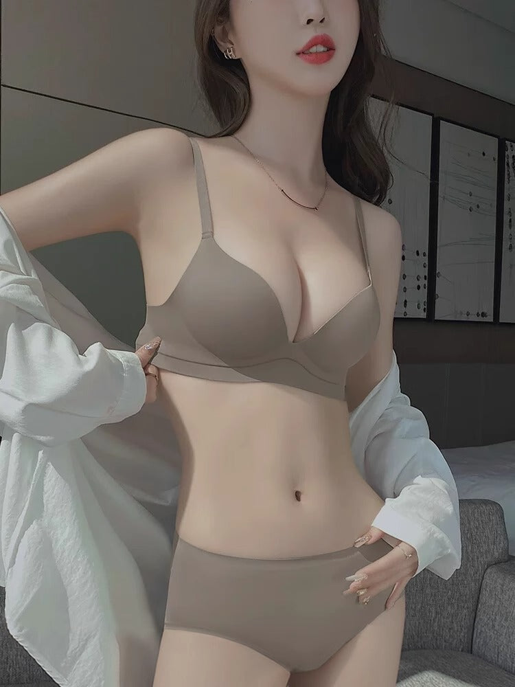Anti-sagging bra set