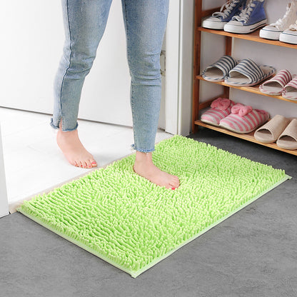 Anti-slip absorbent mat for bathroom