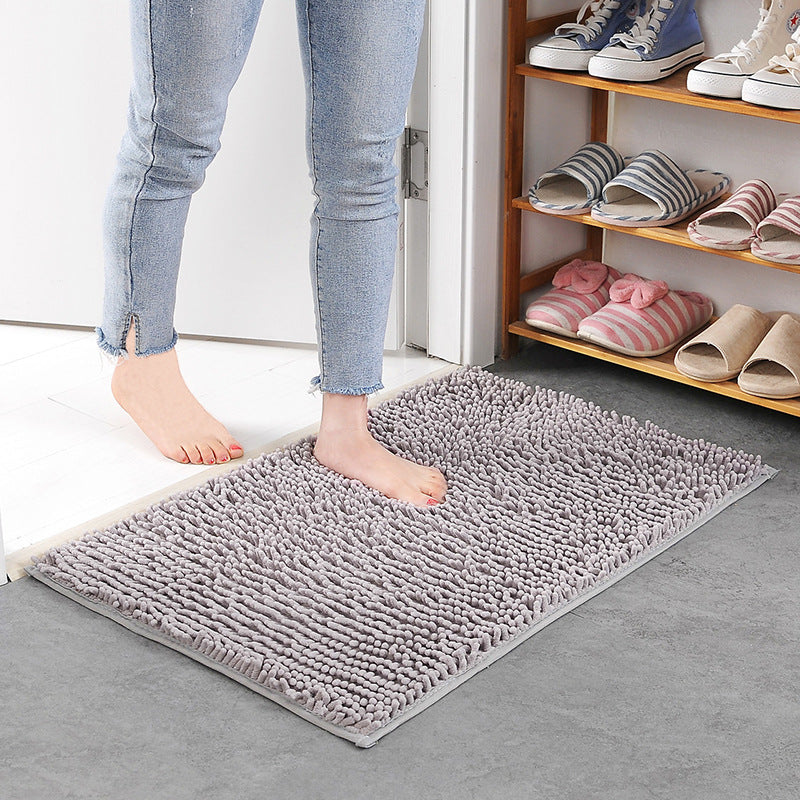 Anti-slip absorbent mat for bathroom
