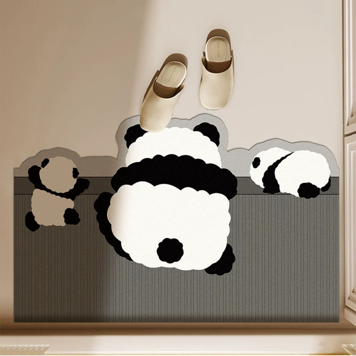 Anti-slip bathroom water-absorbing carpet