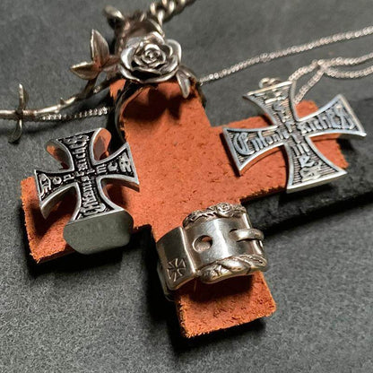 Antique rose cross ring