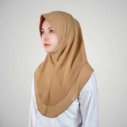 Arab ladies' swallowtail headscarf