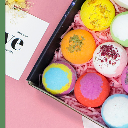 Aromatherapy Bath Salt Balls with Essential Oils