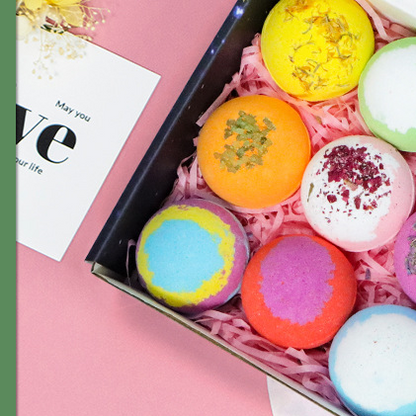 Aromatherapy Bath Salt Balls with Essential Oils