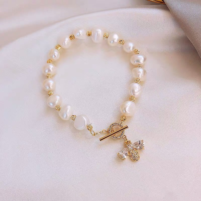 Artificial crystal bracelet