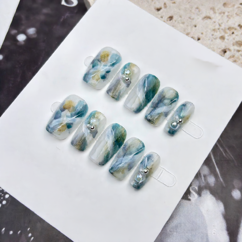 Artificial Nails