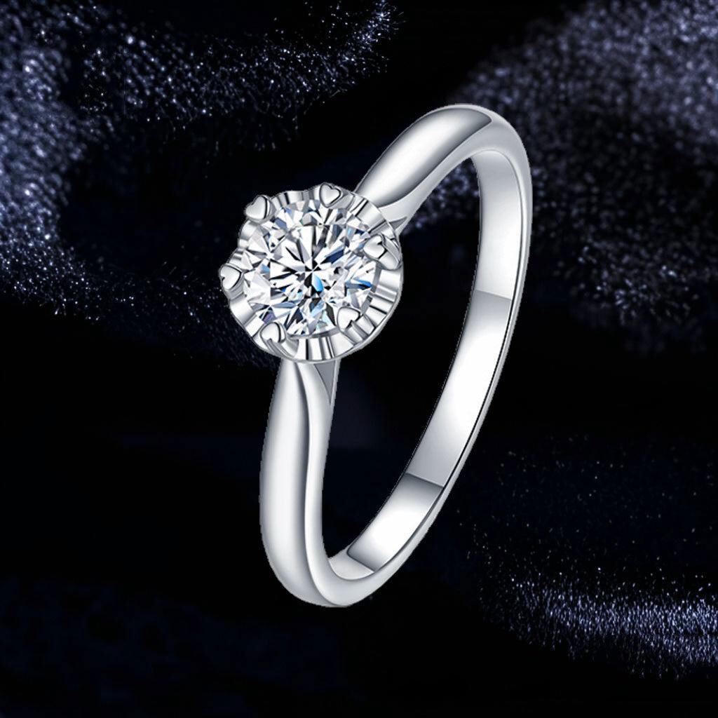Artificial Six-Claw Diamond Ring