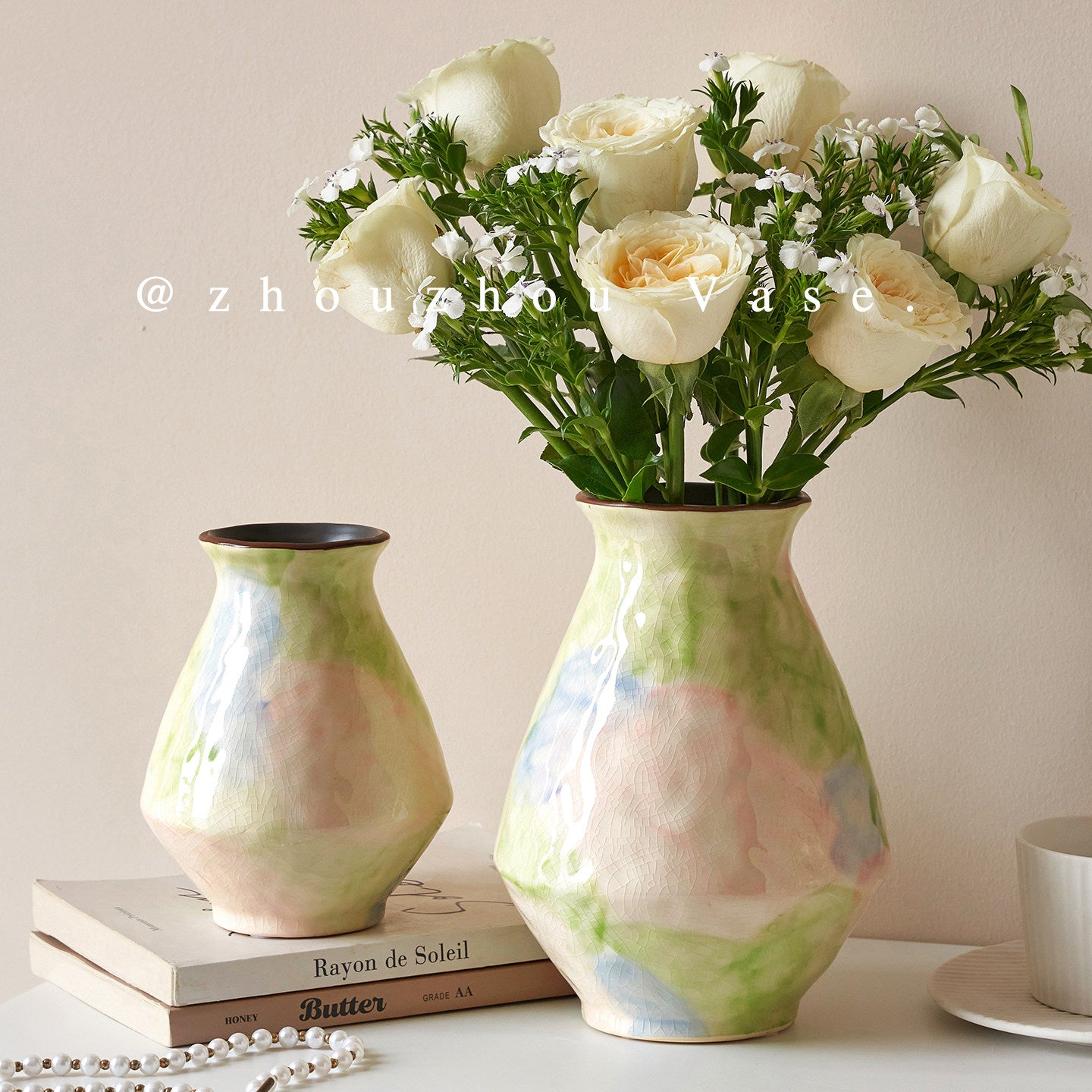 Artistic Gradient Ceramic Flower Vase