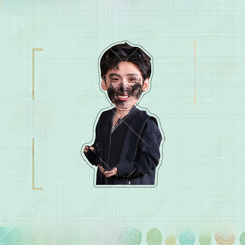 Automatic Bobblehead Ornament for Desktop Office Desk
