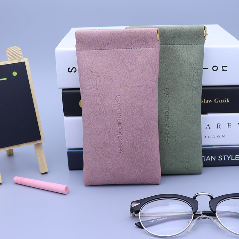 Automatic Closure Glasses Case with Elastic Pocket