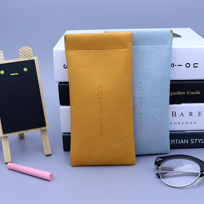 Automatic Closure Glasses Case with Elastic Pocket