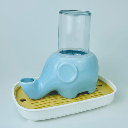 Automatic drinking fountain