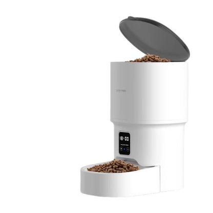 Automatic Feeder for Cats and Dogs